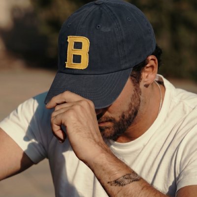 Kasket - Gårda Letter Cap 'B' (marineblå/gul)