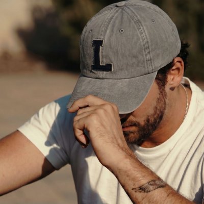 Kasket - Gårda Letter Cap 'L' (lysegrå/blå)