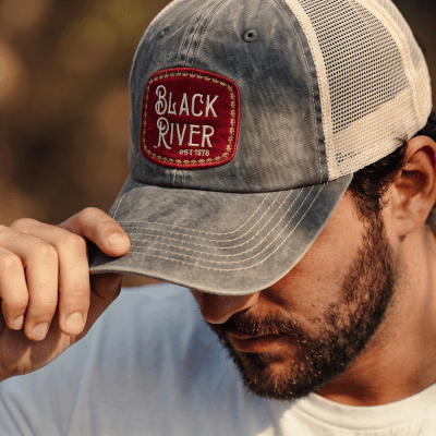 Kasket - Black River Spokane Washed Trucker (olivengrøn/fløde)