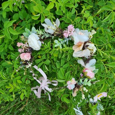 Blomsterkrans - Gårda Meadow Flowerband (flerfarvet)