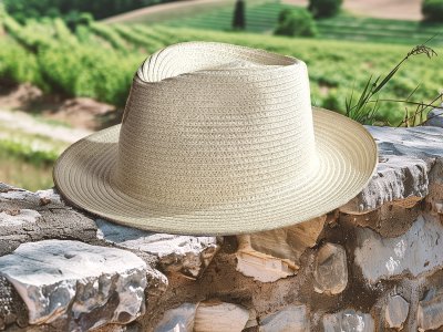 Hatte - Gårda Bellini Fedora (lys natur)