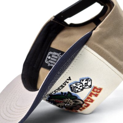 Kasket - Black River Gambler Trucker (off-white/beige/marineblå)