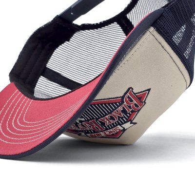 Kasket - Black River Legacy Trucker (creme/marineblå)