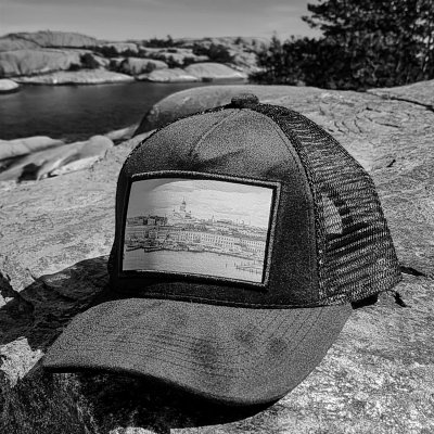 Caps - Gårda Velvet Trucker Helsinki (sort)