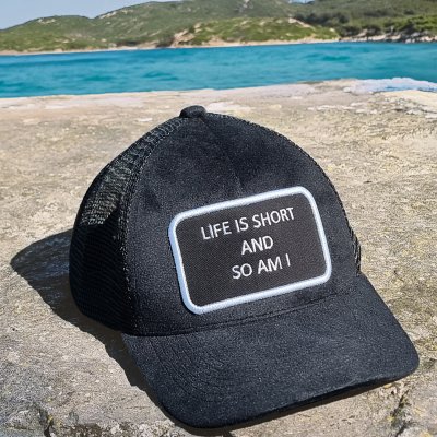 Kasket - Gårda Velvet Trucker Life Is Short (sort)